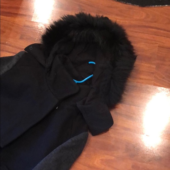 Mai-aakmann coat - Picture 2 of 4